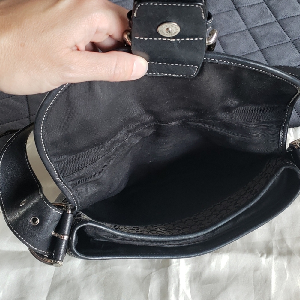 Coach purse - Picture 5 of 12